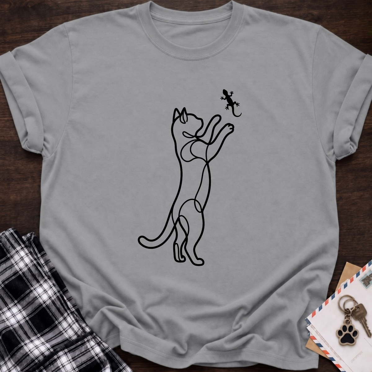 Cat & Lizzard T-Shirt